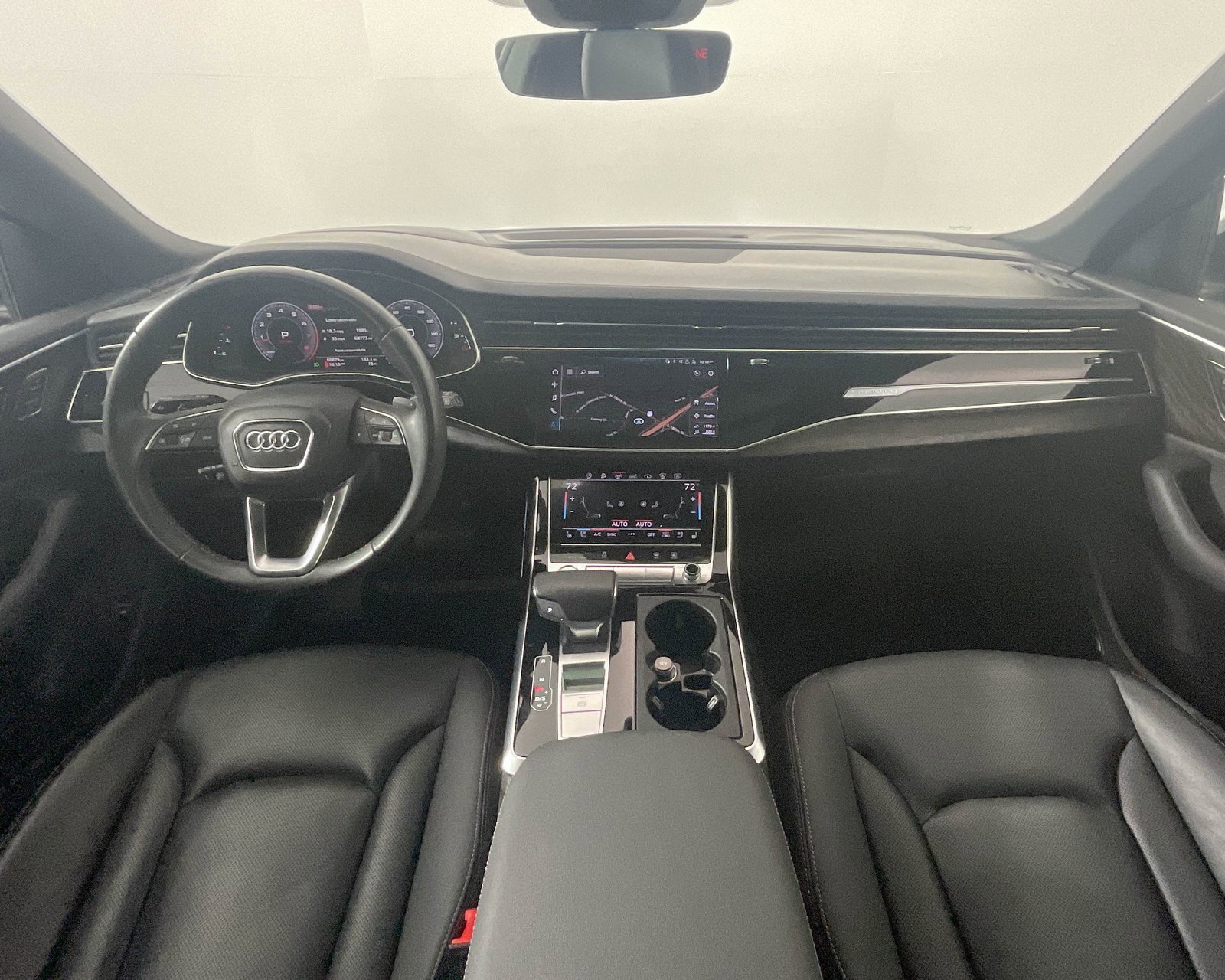 Used 2019 Audi Q8 Prestige image 12
