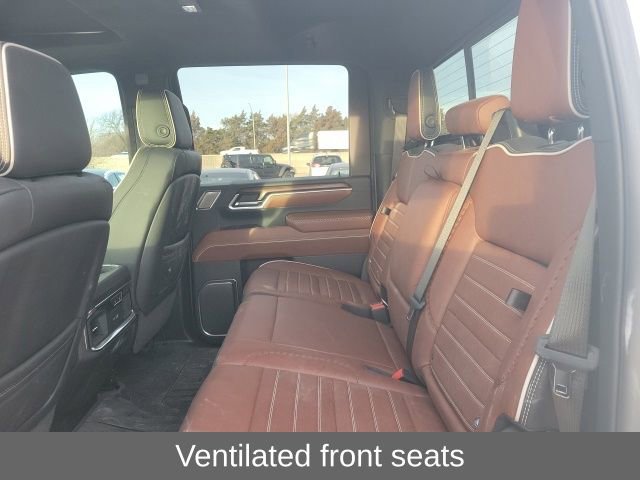 Used 2025 GMC Sierra 2500 Denali Ultimate image 21