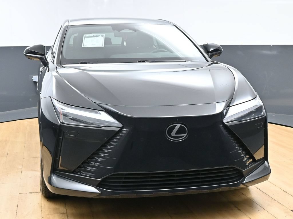 Used 2023 Lexus RZ 450e Premium w/ Technology Package AWD/4WD image 4