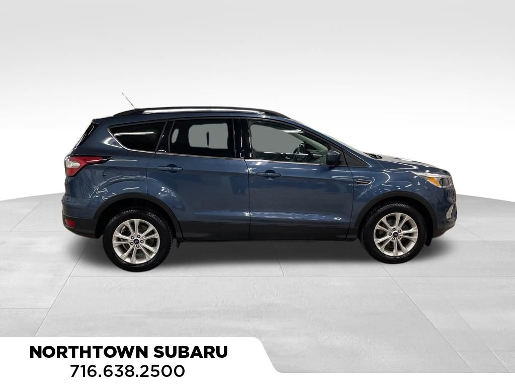 Used 2018 Ford Escape SE w/ SE Sync 3 Package image 32
