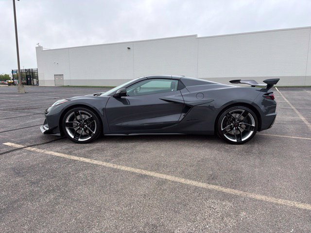 New 2027 Chevrolet Corvette Z06 RWD image 8
