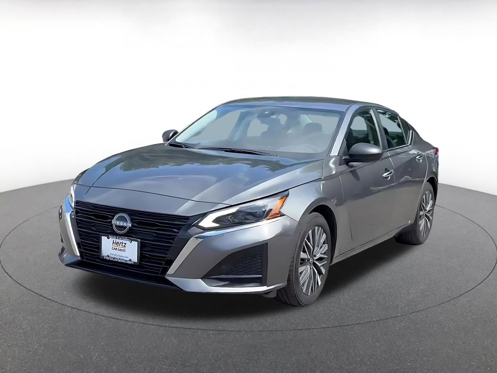 Used 2025 Nissan Altima 2.5 SV FWD image 7