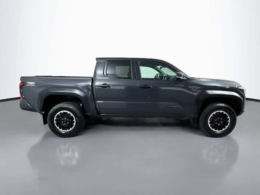 Used 2024 Toyota Tacoma TRD Off-Road w/ TRD Off Road Premium Package AWD/4WD image 5