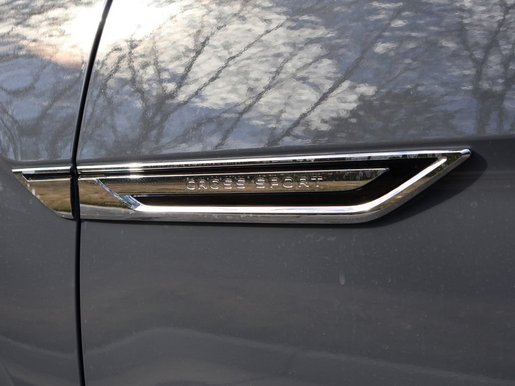 New 2026 Volkswagen Atlas Cross Sport SE AWD/4WD image 40