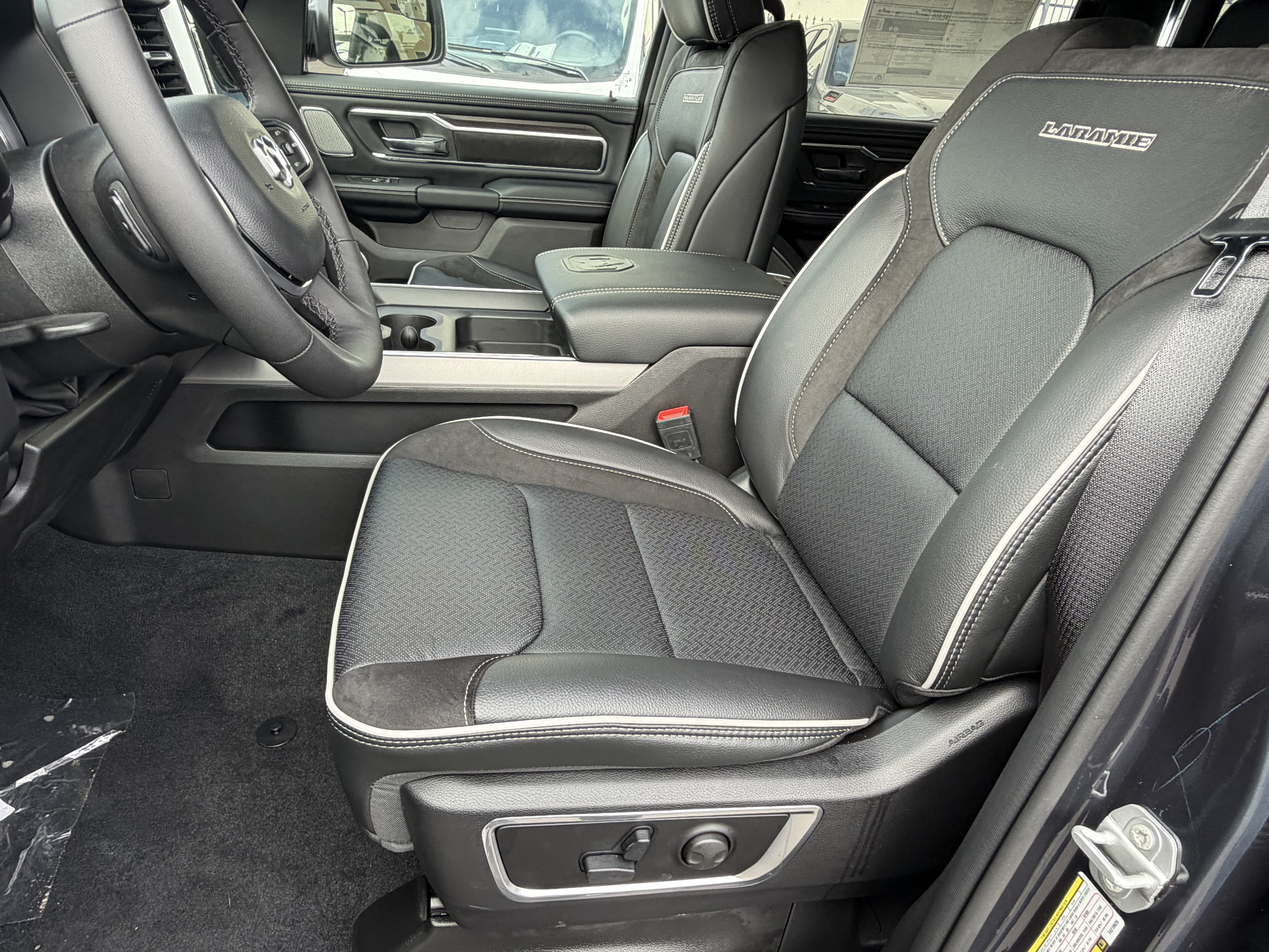 New 2026 RAM 1500 Laramie w/ Night Edition AWD/4WD image 21
