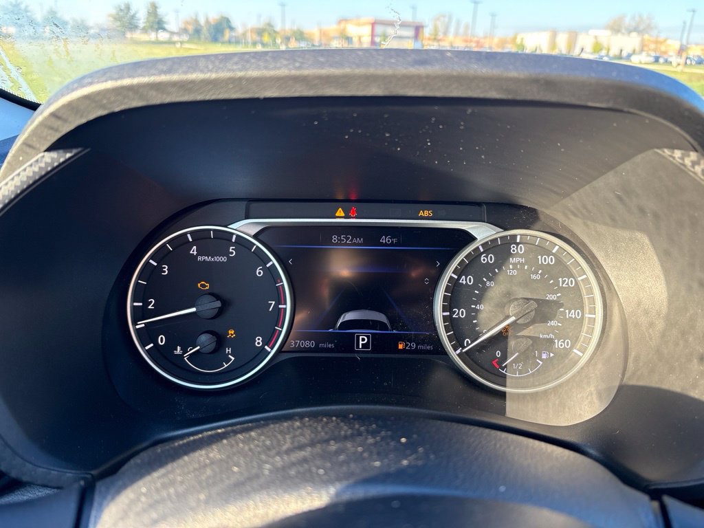 Used 2025 Nissan Sentra SR FWD image 26