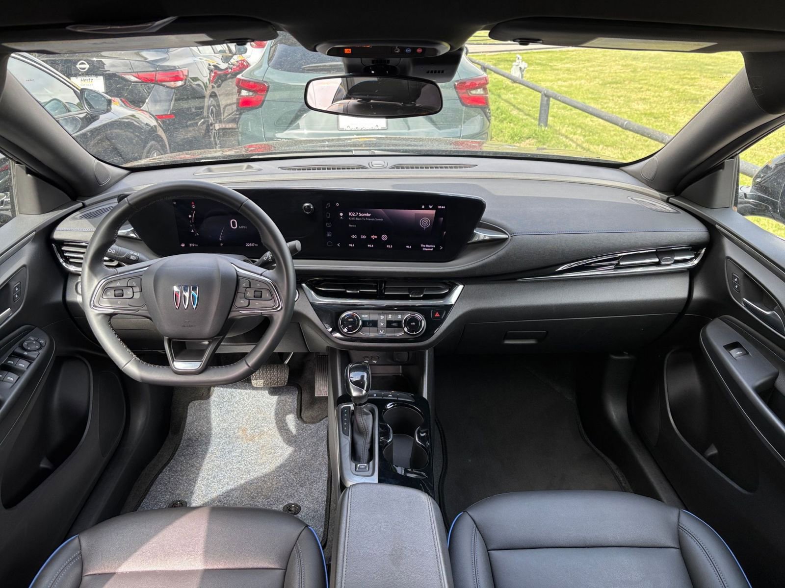 Used 2025 Buick Envista Sport Touring FWD image 32