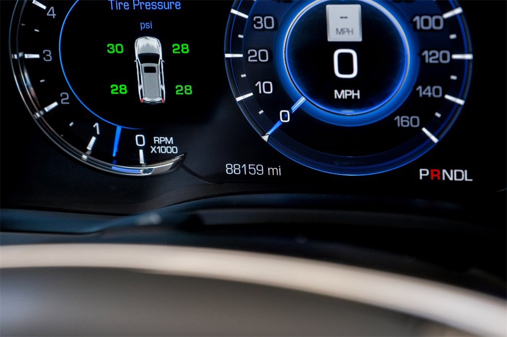 Used 2019 Cadillac Escalade ESV Luxury image 17