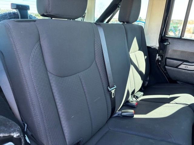 Certified 2017 Jeep Wrangler Unlimited Sport image 21