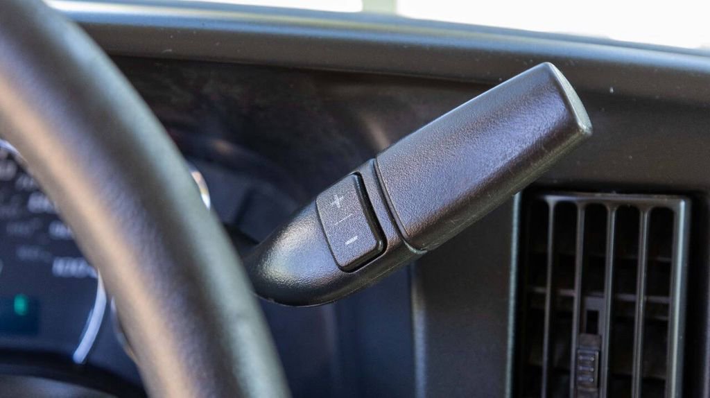 Used 2015 GMC Savana 3500 LS w/ Chrome Appearance Package image 39