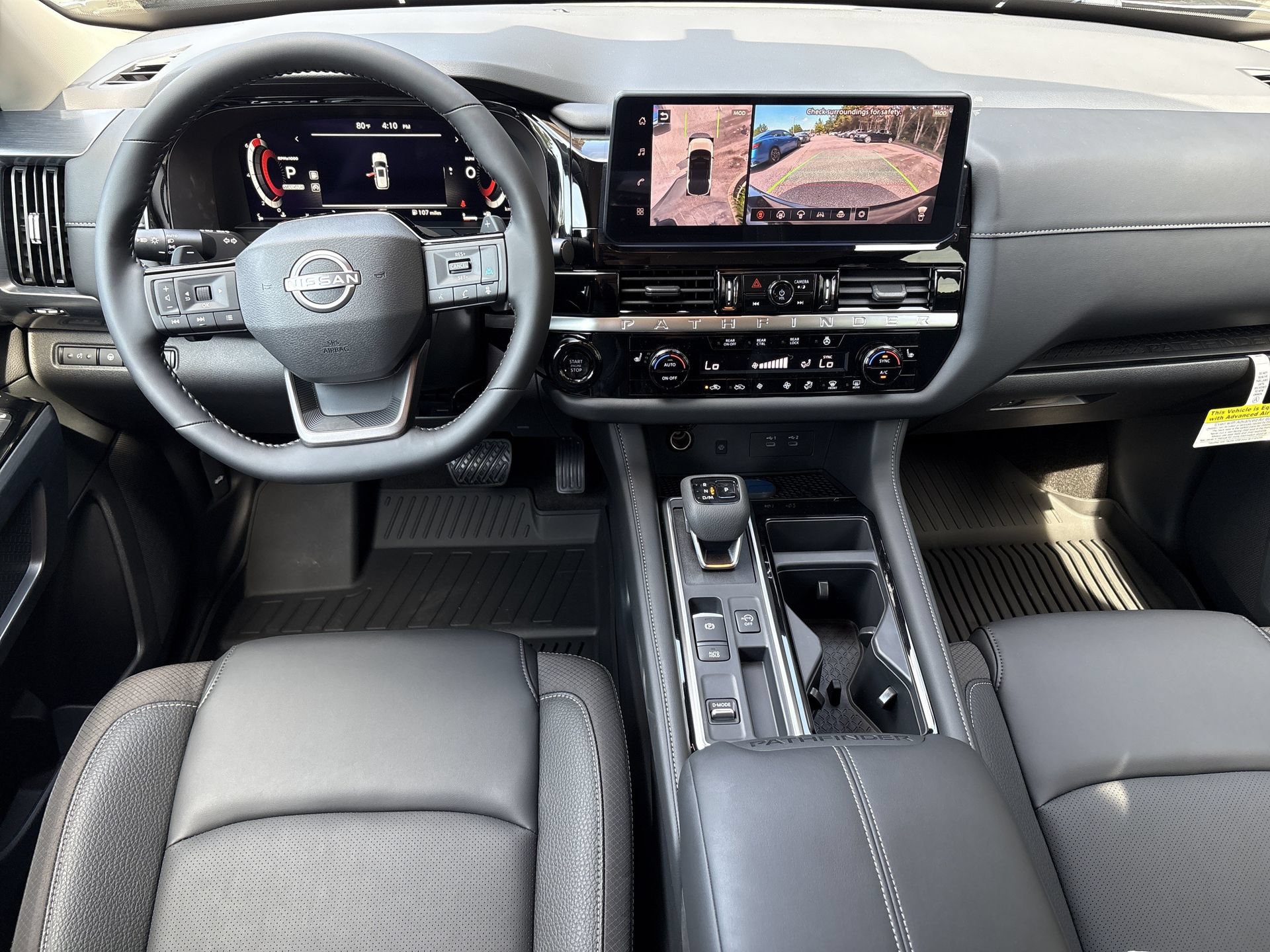New 2026 Nissan Pathfinder SL FWD image 2