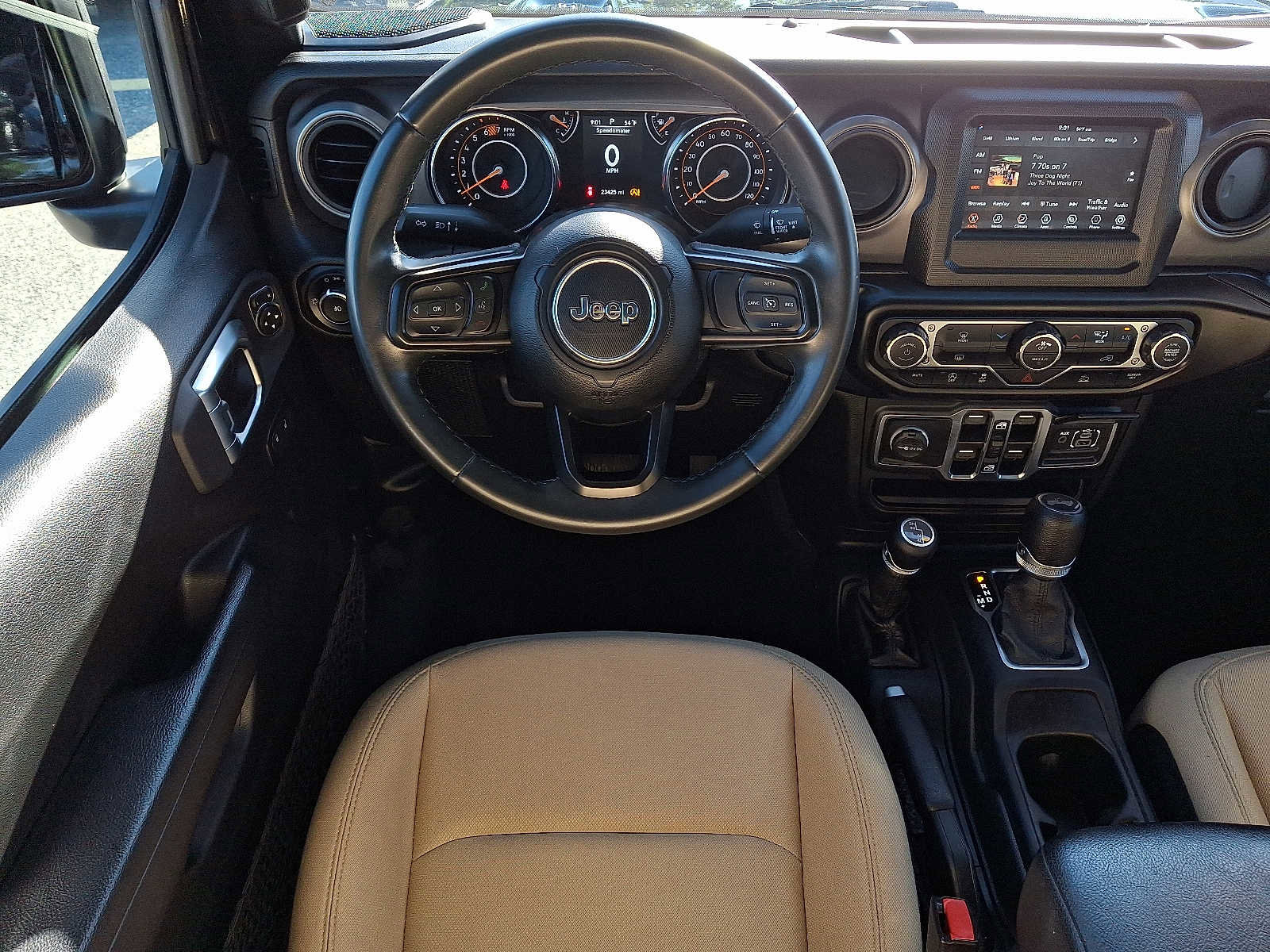 Used 2022 Jeep Wrangler Unlimited Sport image 11