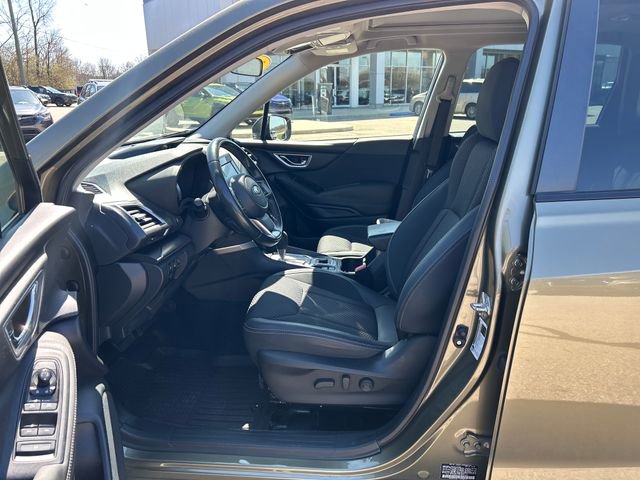 Certified 2023 Subaru Forester Premium image 9