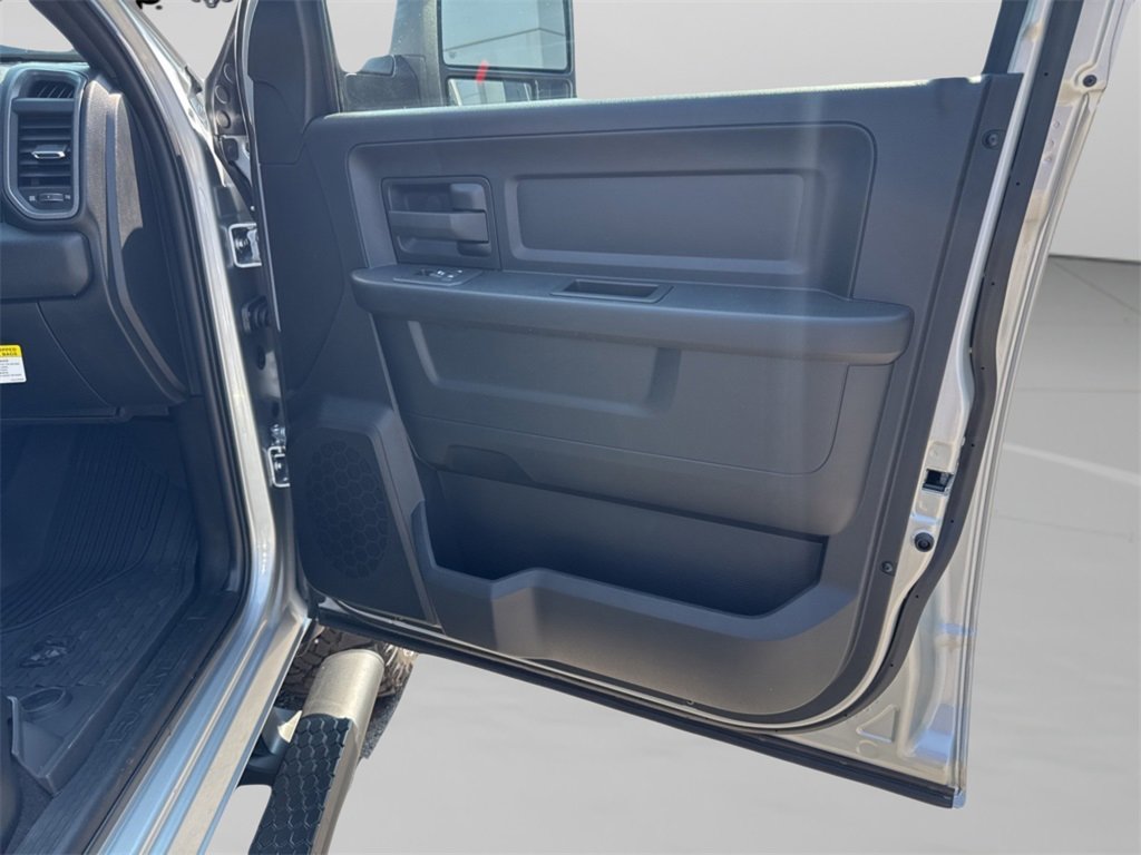 New 2026 RAM 2500 Tradesman image 38