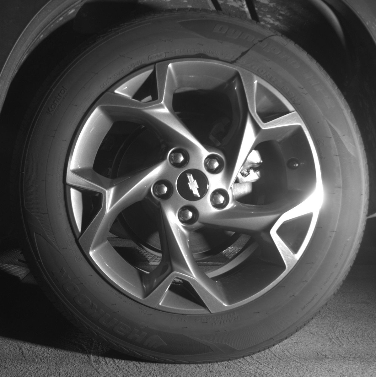 Used 2025 Chevrolet Trax LT FWD image 14