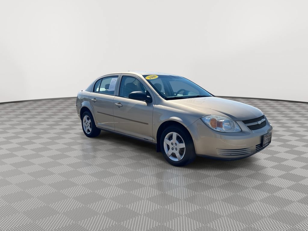 Used 2006 Chevrolet Cobalt LS FWD image 2