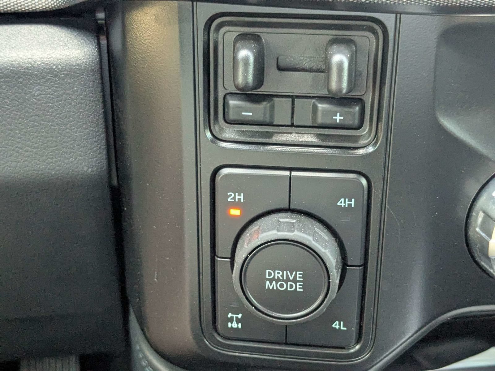 New 2026 Ford F350 Platinum AWD/4WD image 27