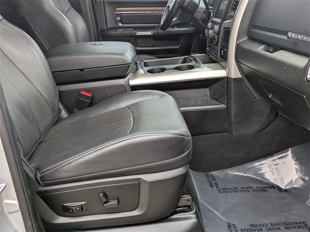 Used 2018 RAM 2500 Laramie w/ Convenience Group image 32