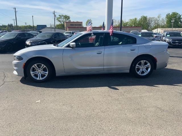 Used 2021 Dodge Charger SXT w/ Leather Interior Group RWD image 9