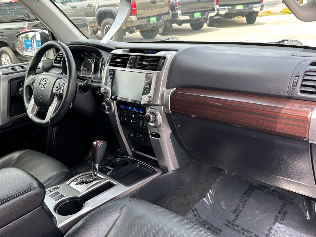 Used 2022 Toyota 4Runner Limited RWD image 16