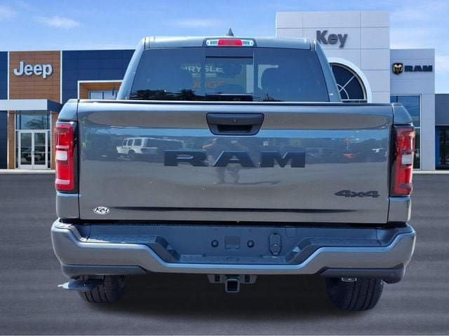 New 2026 RAM 1500 Express AWD/4WD image 7