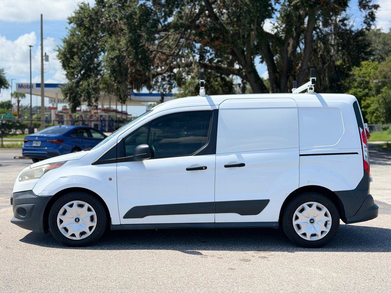 Used 2016 Ford Transit Connect XL FWD image 2