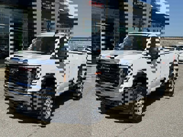 New 2025 GMC Sierra 3500 Pro w/ Convenience Package