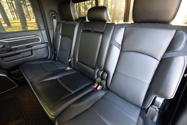 Used 2023 RAM 3500 Laramie image 33