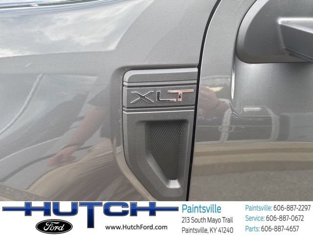 New 2025 Ford Maverick XLT w/ XLT Luxury Package FWD image 11