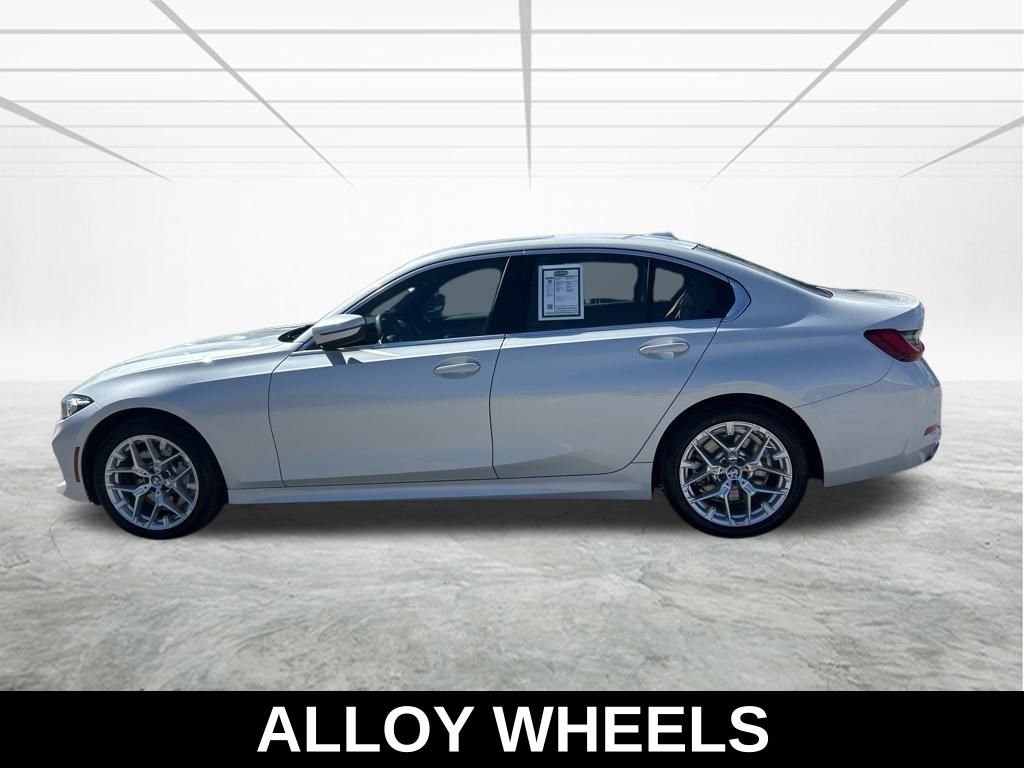 Used 2025 BMW 330i xDrive Sedan image 8