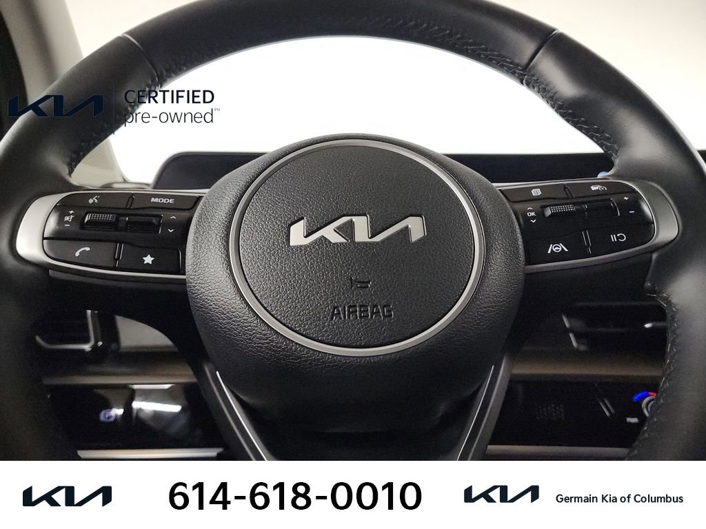 Certified 2025 Kia Sportage EX image 22