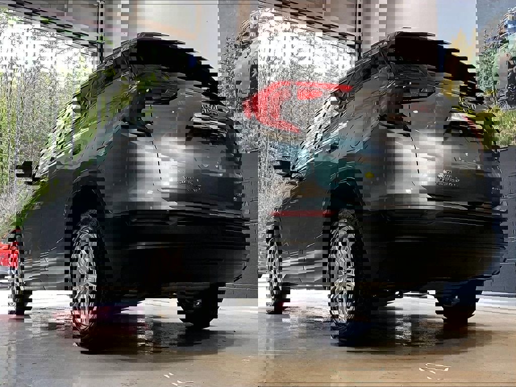 Used 2018 GMC Terrain SLE w/ Driver Convenience Package image 6