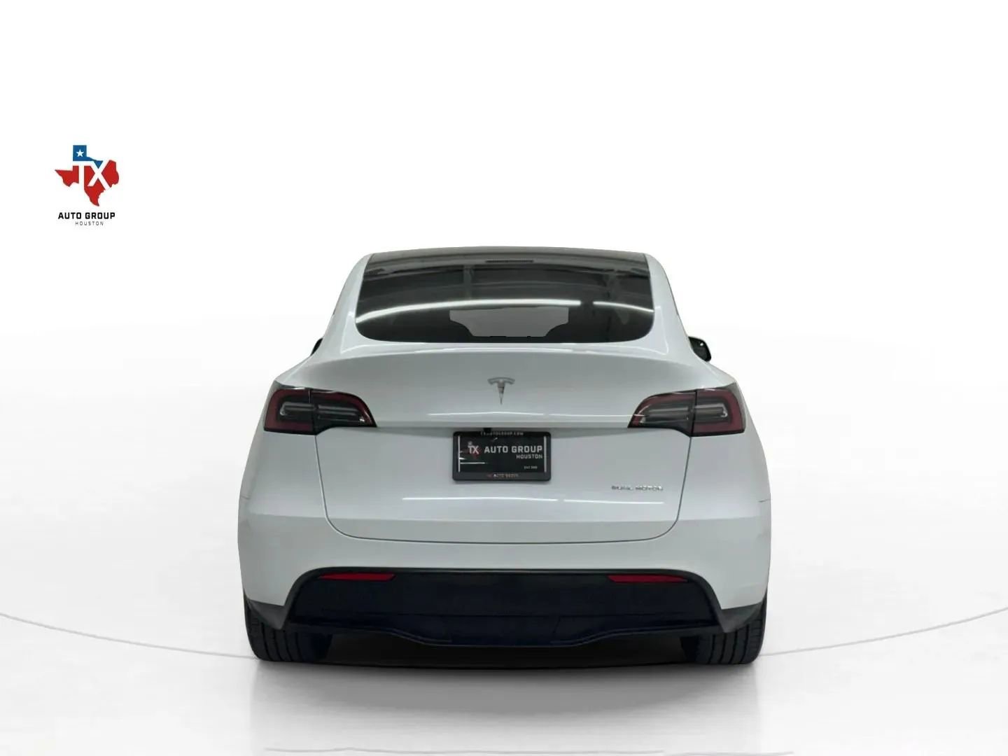 Used 2023 Tesla Model Y Long Range image 7