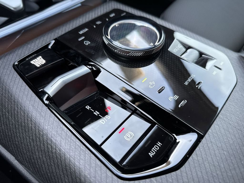 New 2026 BMW X3 xDrive30 w/ Premium Package image 24