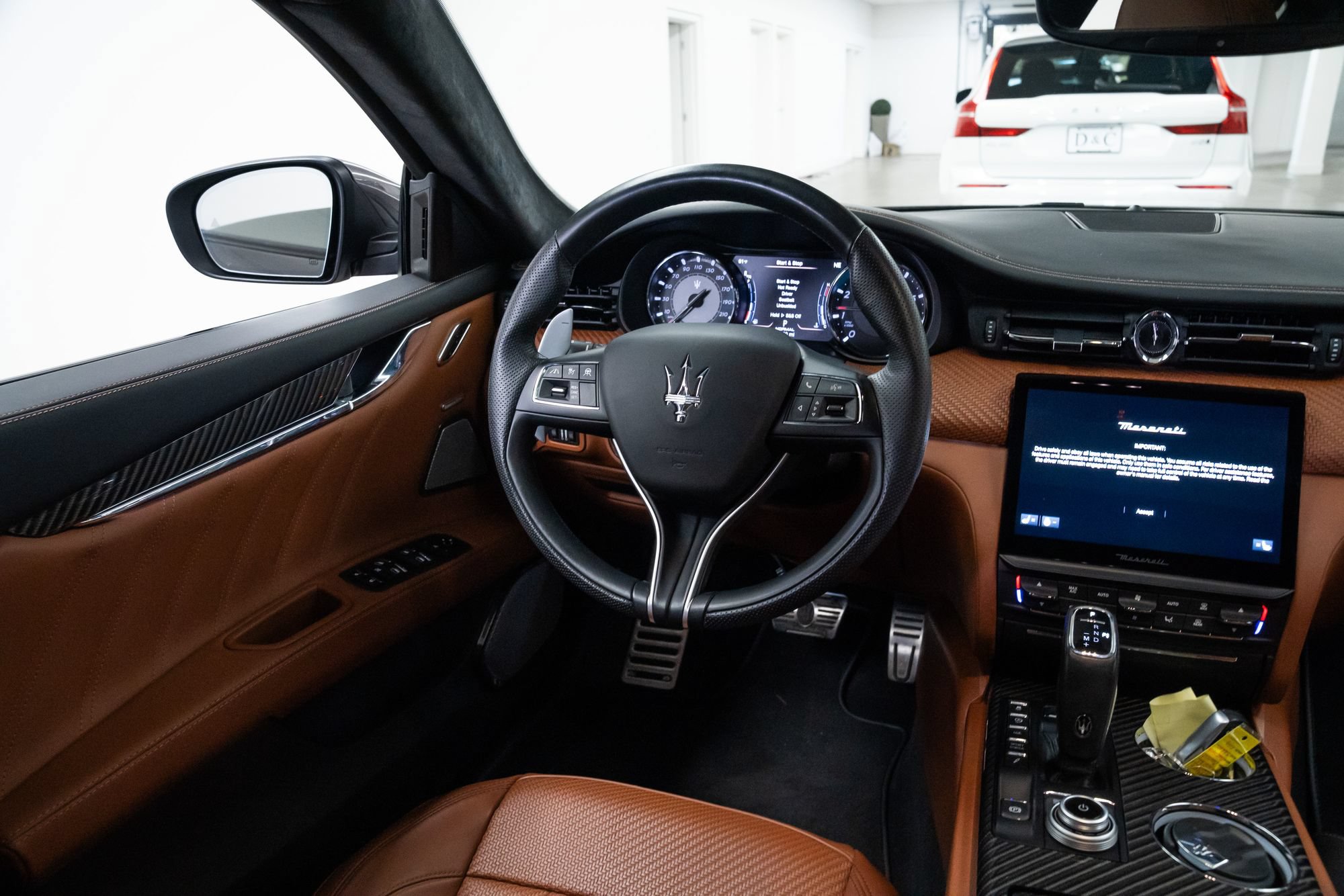 Used 2022 Maserati Quattroporte Trofeo RWD image 10