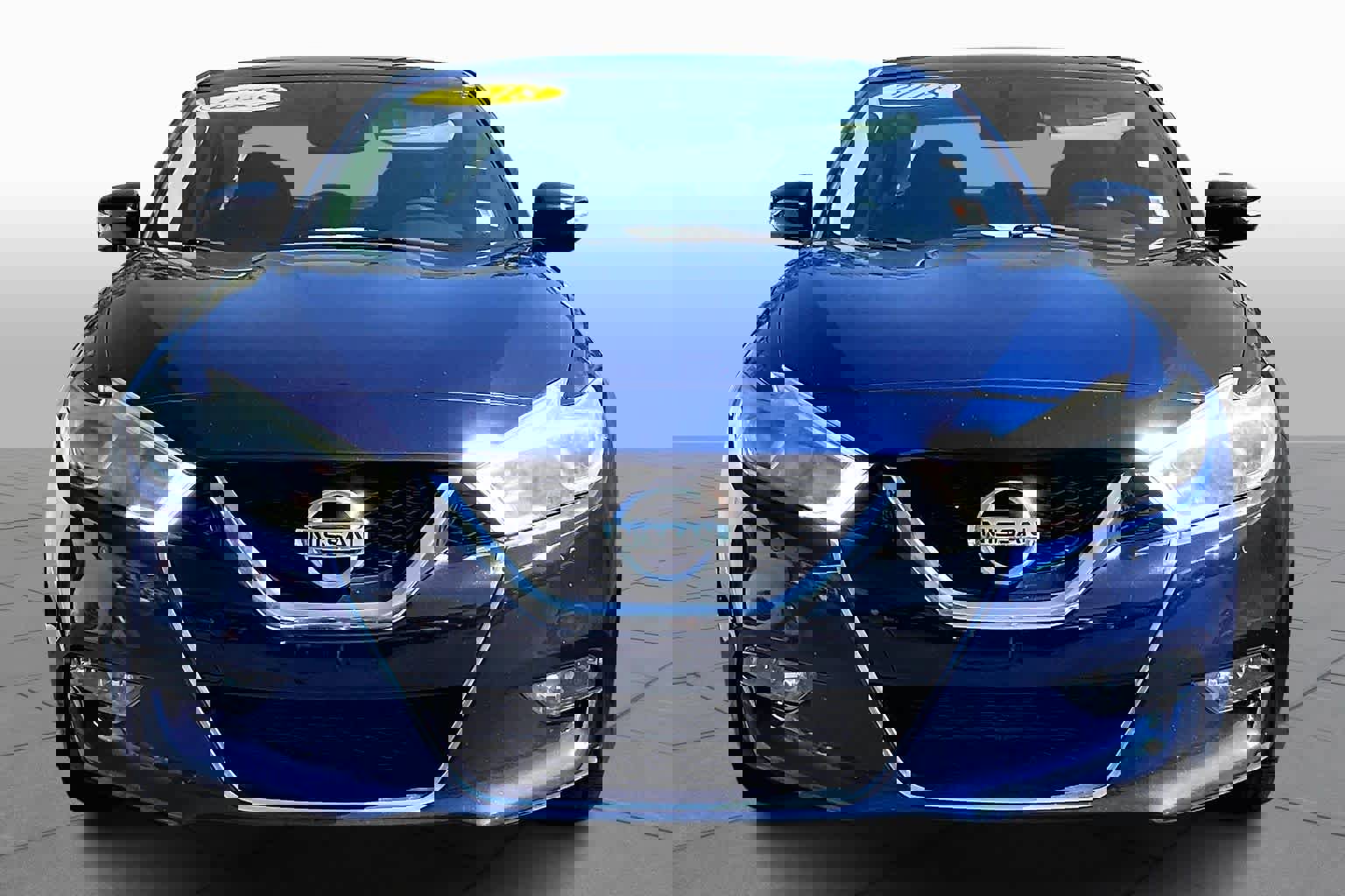 Used 2018 Nissan Maxima 3.5 SV image 4