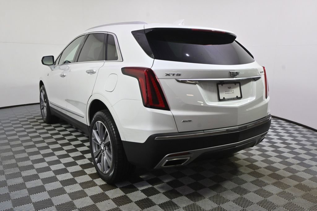 New 2025 Cadillac XT5 Premium Luxury w/ LPO, Floor Liner Package AWD/4WD image 4