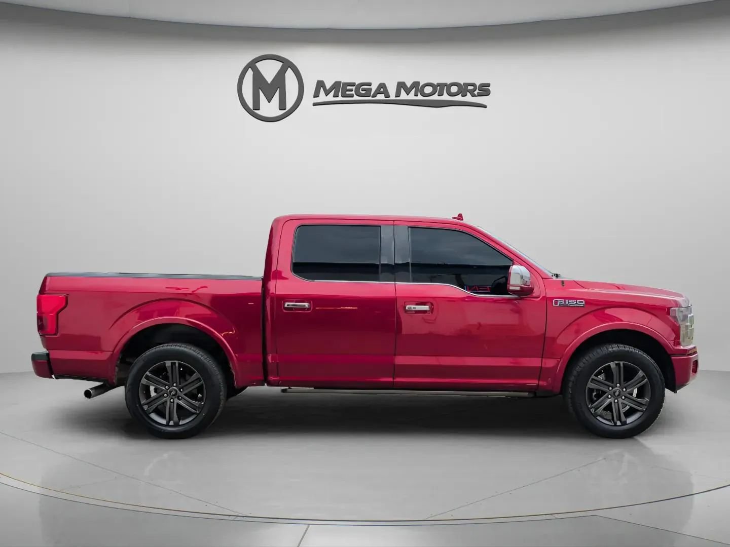 Used 2018 Ford F150 Platinum w/ Equipment Group 701A Luxury RWD image 9
