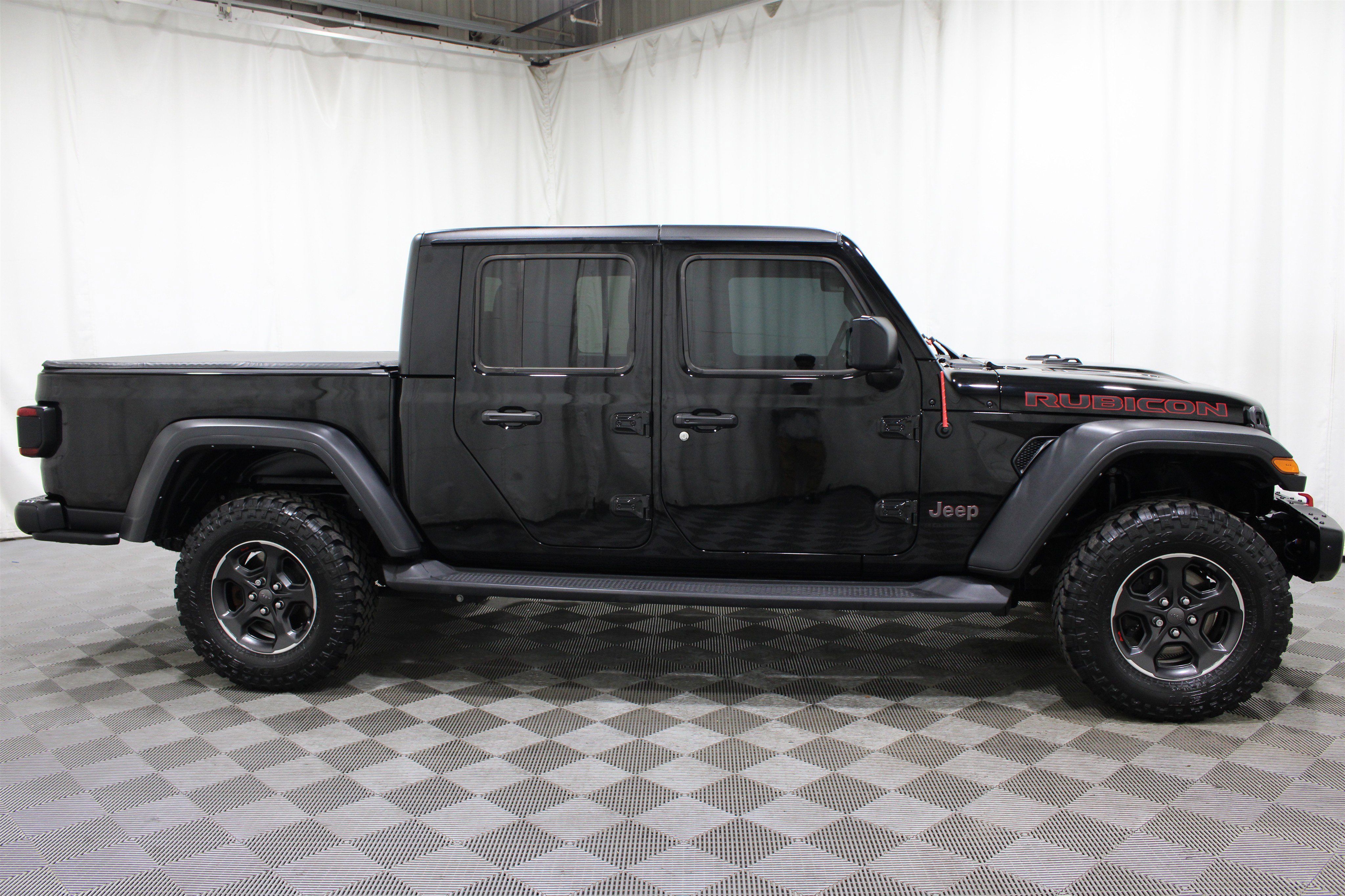 Used 2023 Jeep Gladiator Rubicon w/ LED Lighting Group image 29