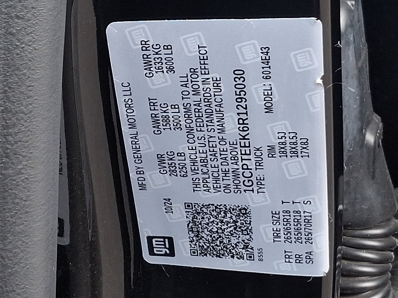 Used 2024 Chevrolet Colorado Trail Boss w/ Advanced Trailering Package AWD/4WD image 27