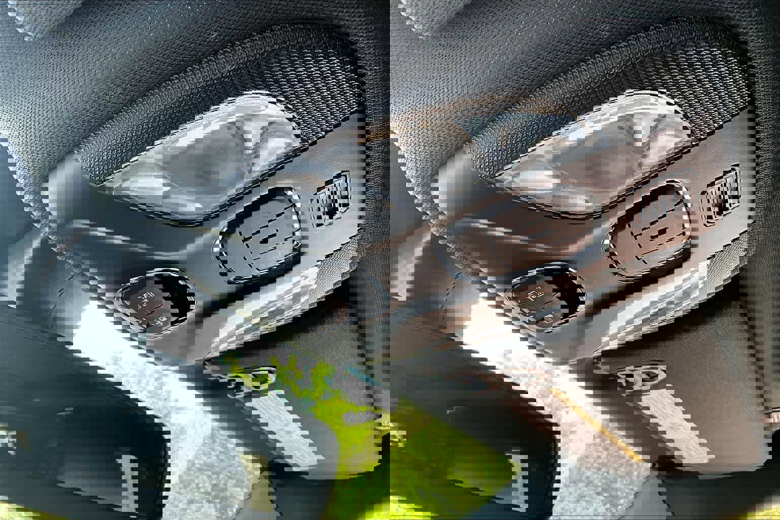 Used 2023 Jeep Compass Latitude w/ Sun and Sound Group image 38