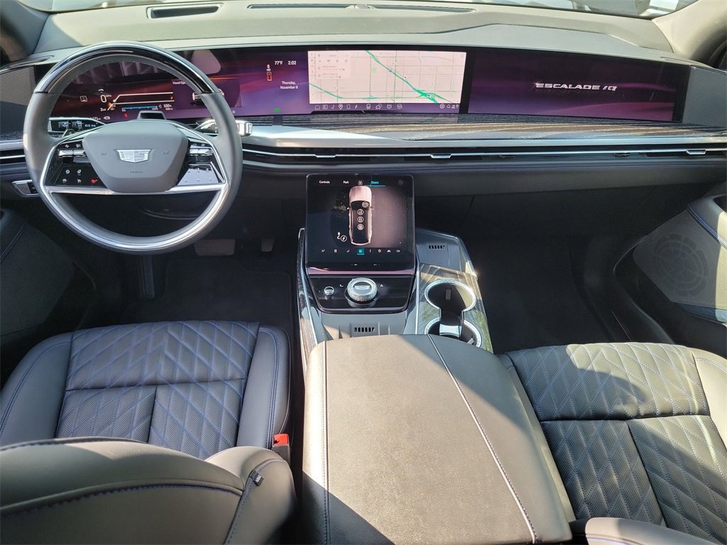 Used 2025 Cadillac Escalade IQ Sport 1 w/ LPO, ONYX Package image 19