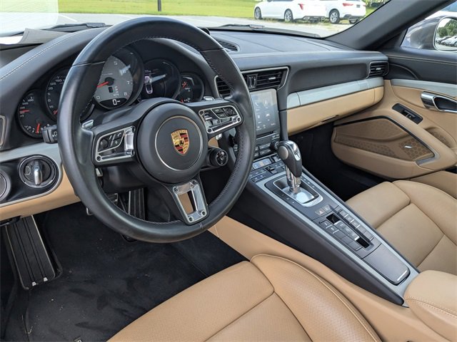 Used 2017 Porsche 911 Carrera 4S image 14