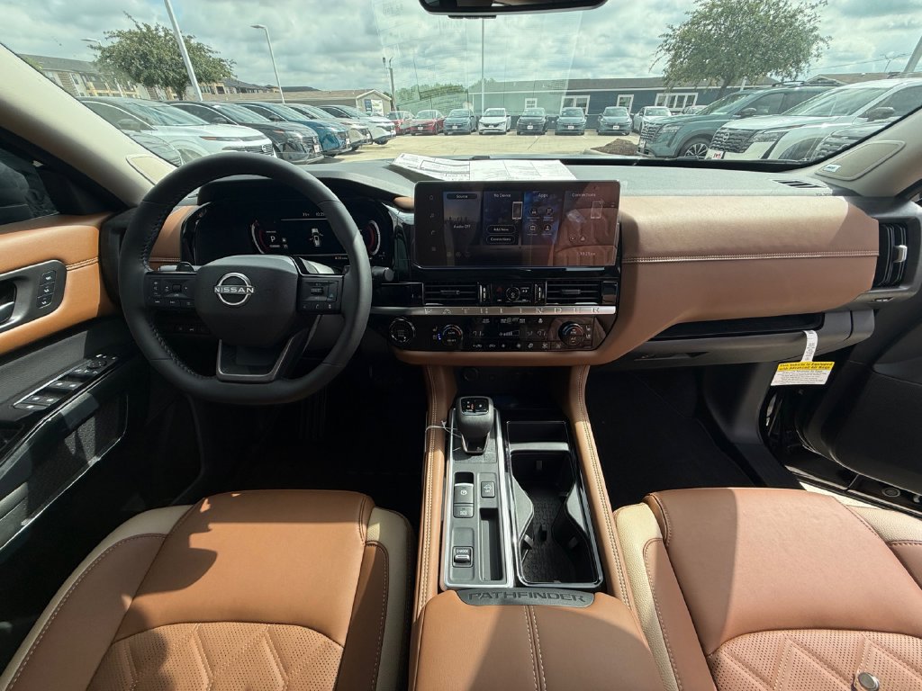 New 2026 Nissan Pathfinder Platinum w/ Lighting Package FWD image 15