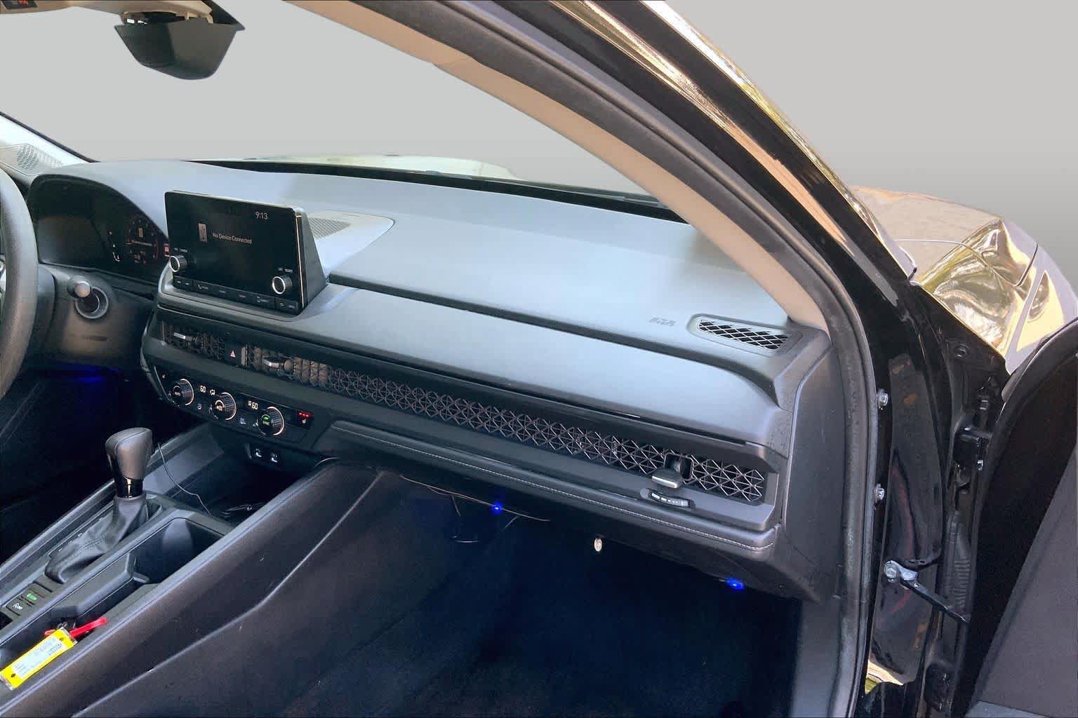 Used 2023 Honda Accord EX image 19