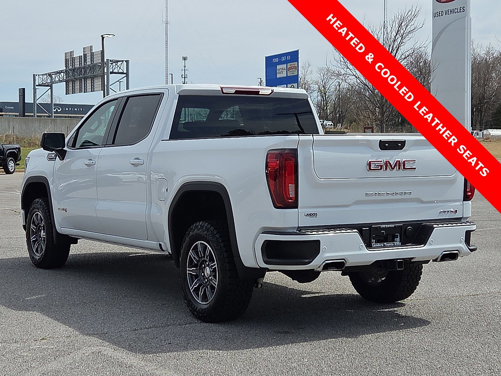 Used 2025 GMC Sierra 1500 AT4 image 4