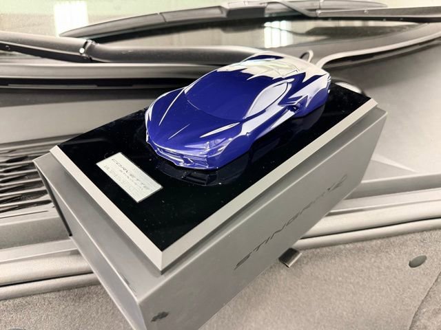 Certified 2025 Chevrolet Corvette Stingray Preferred Cpe w/ Z51 Performance Package RWD image 32