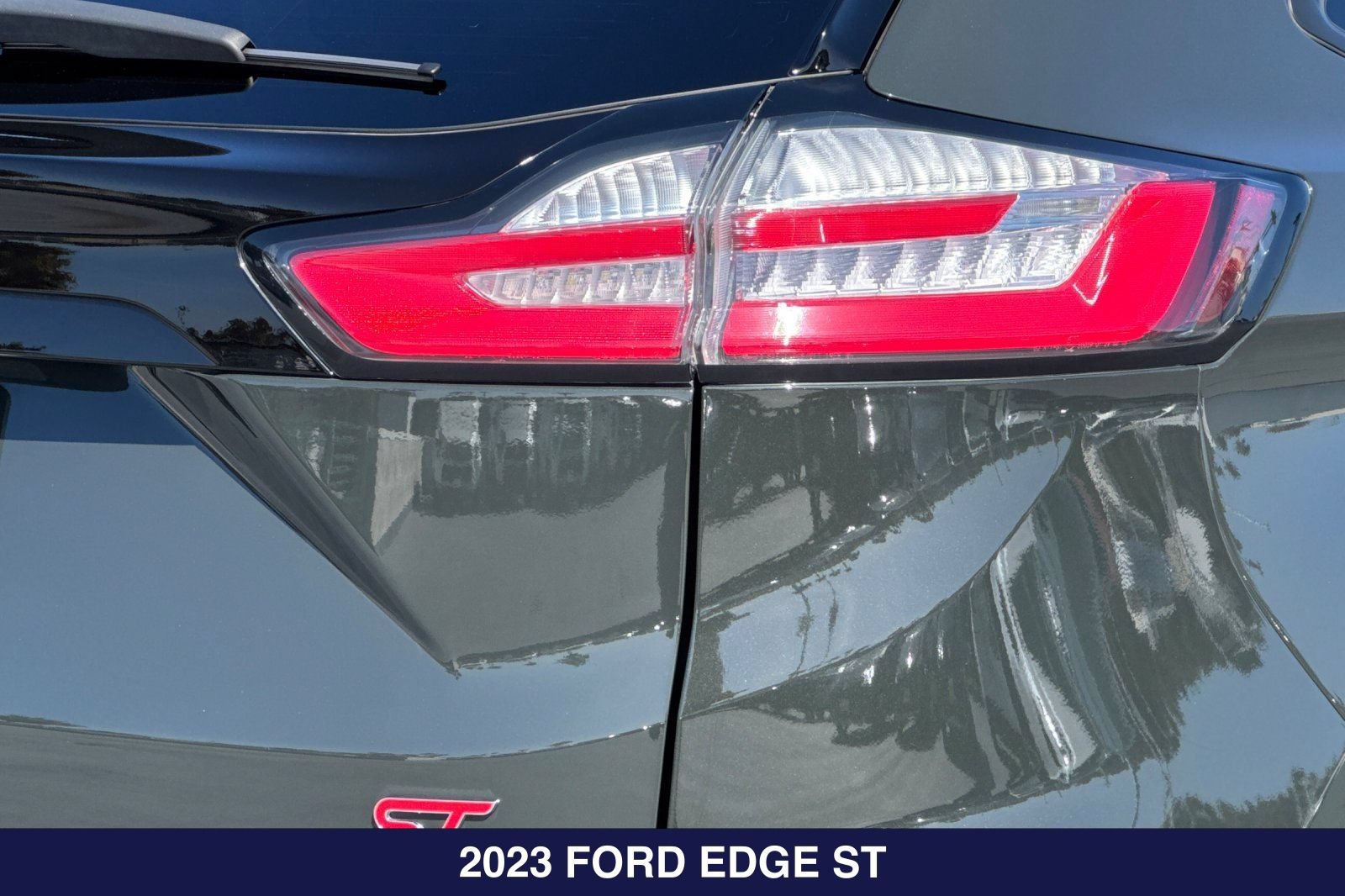 Used 2023 Ford Edge ST AWD/4WD image 28