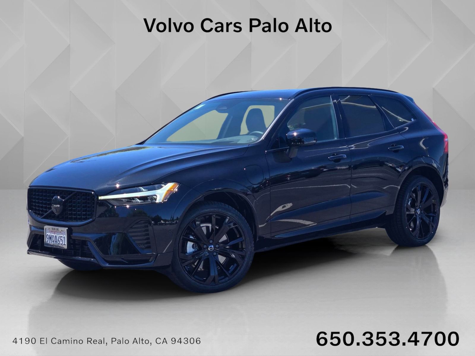 Certified 2024 Volvo XC60 T8 Ultimate w/ Protection Package Premier