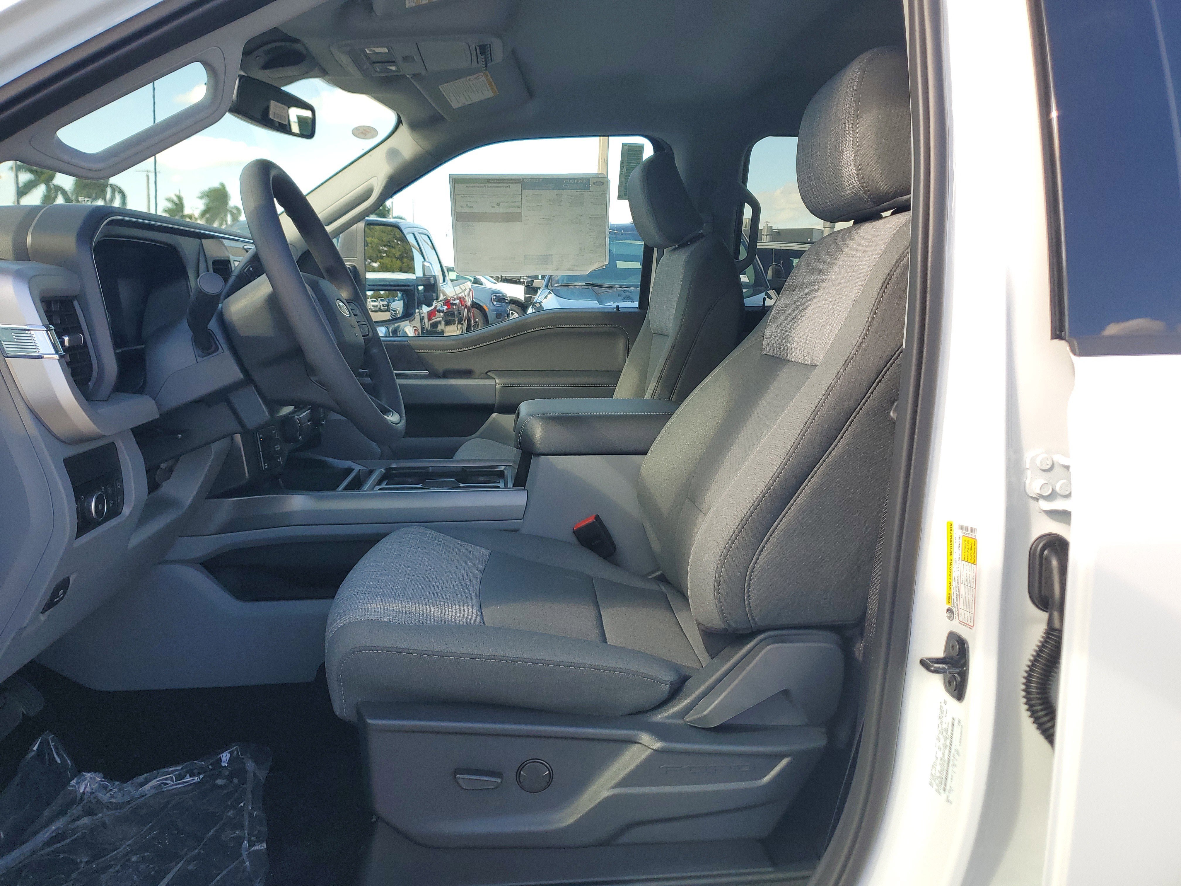 New 2026 Ford F250 XLT w/ XLT Premium Package image 12